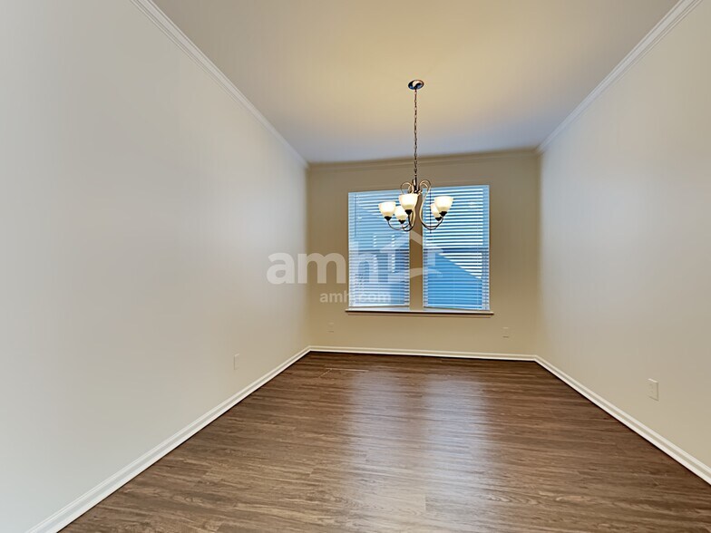 Building Photo - 108 Basket Grass Ln