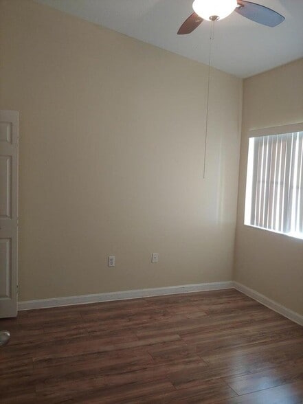 Building Photo - 3760 N Jog Rd