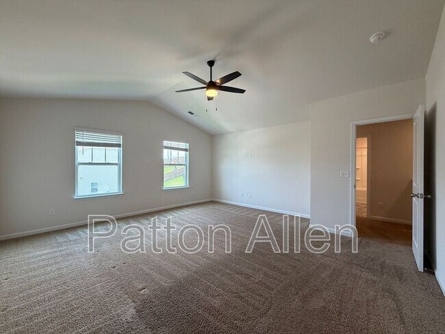 Building Photo - 138 Marathon Ln