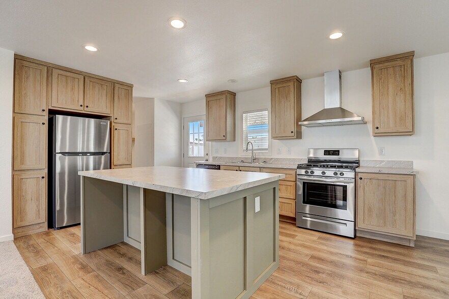 Building Photo - 2627 S Lamb Blvd