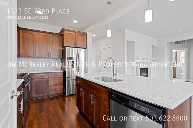 Building Photo - 1373 SE 73rd Pl