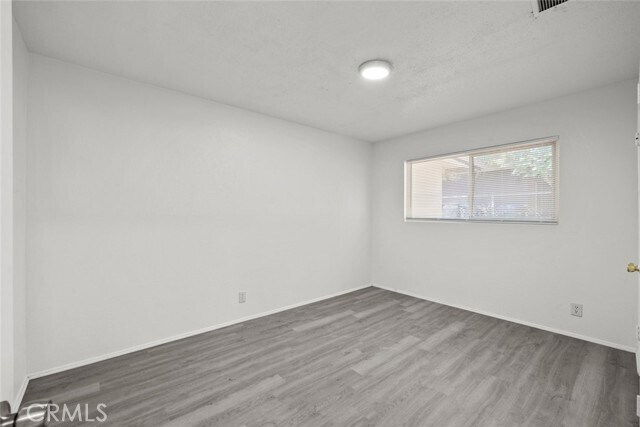 Building Photo - 329 E Ave R7