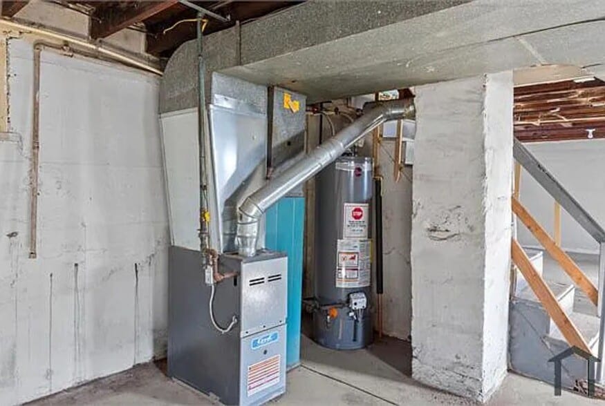 Building Photo - 5415 Hamilton Ave