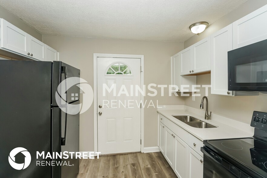 Building Photo - 3622 W Jefferson St