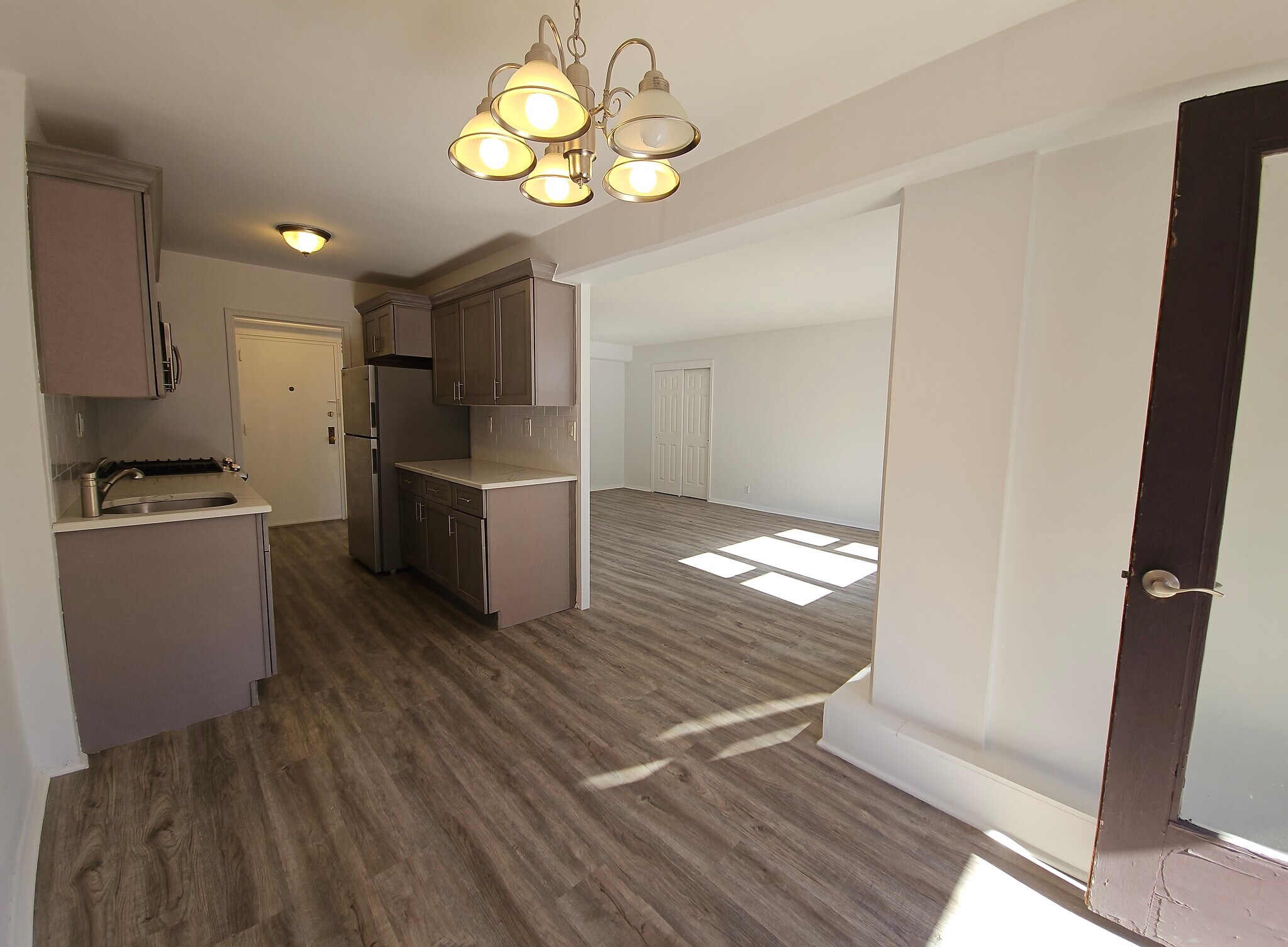 Building Photo - 8800 Boulevard East