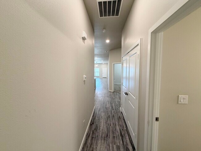 Building Photo - 1619 133rd St