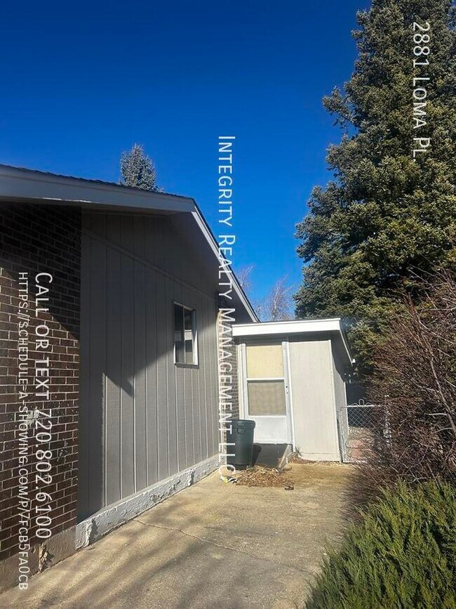 Building Photo - 2881 Loma Pl