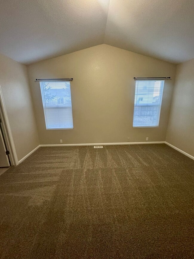 Building Photo - 3 Bedroom Home in Peyton