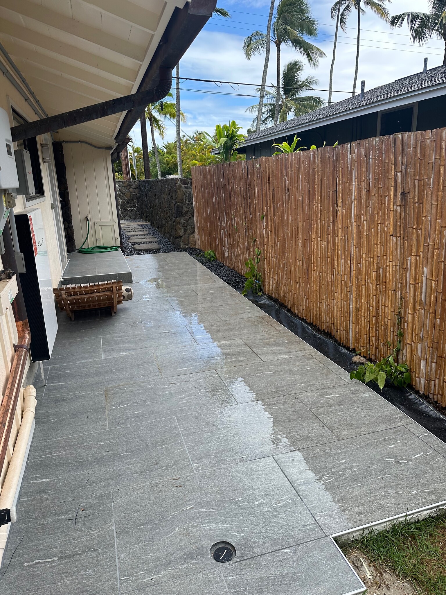 Patio/BBQ area - 1123 Kainui Dr