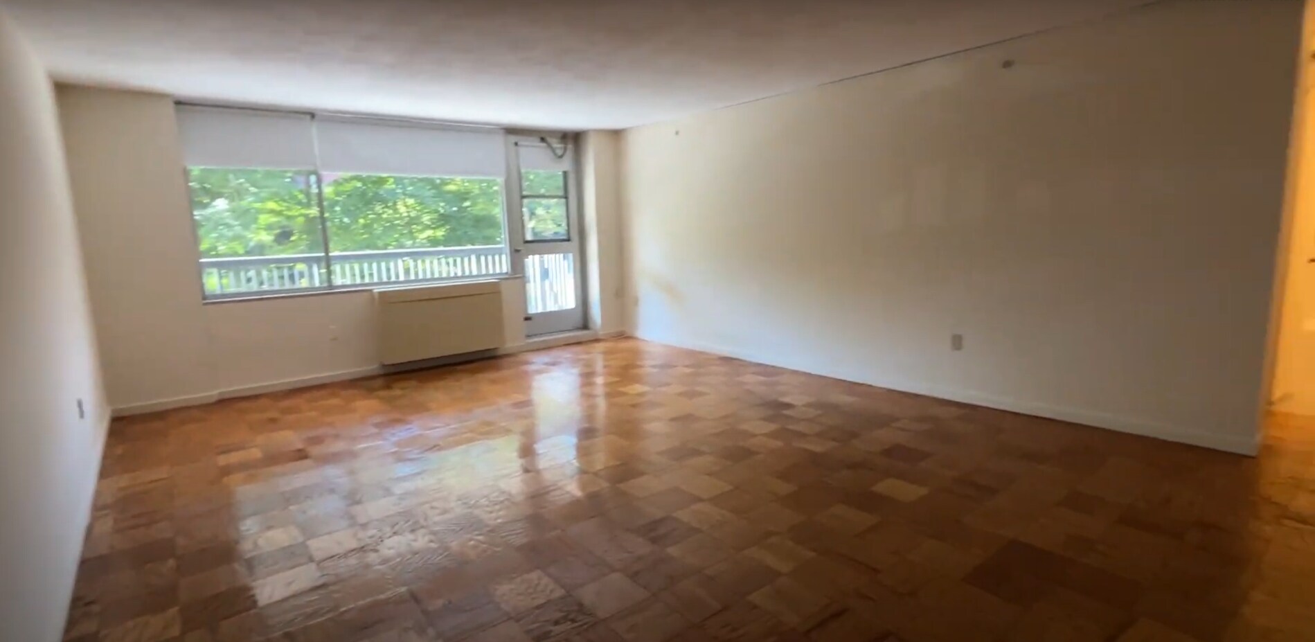 Building Photo - 16 Monmouth Ct