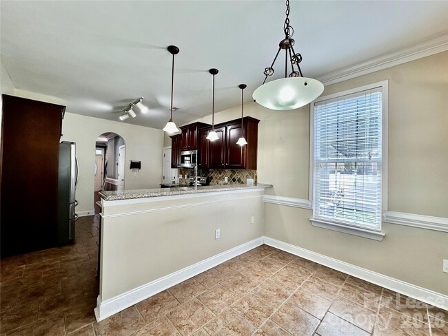 Building Photo - 12804 Windyedge Rd