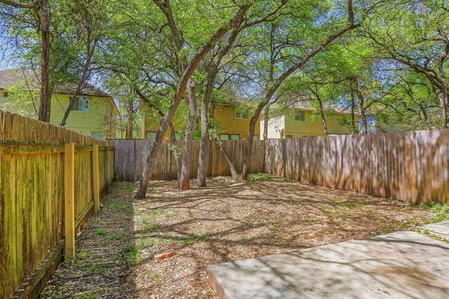 Building Photo - 9614 Nightjar Dr