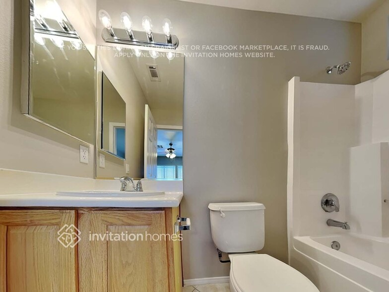 Building Photo - 9709 Maywood Ct