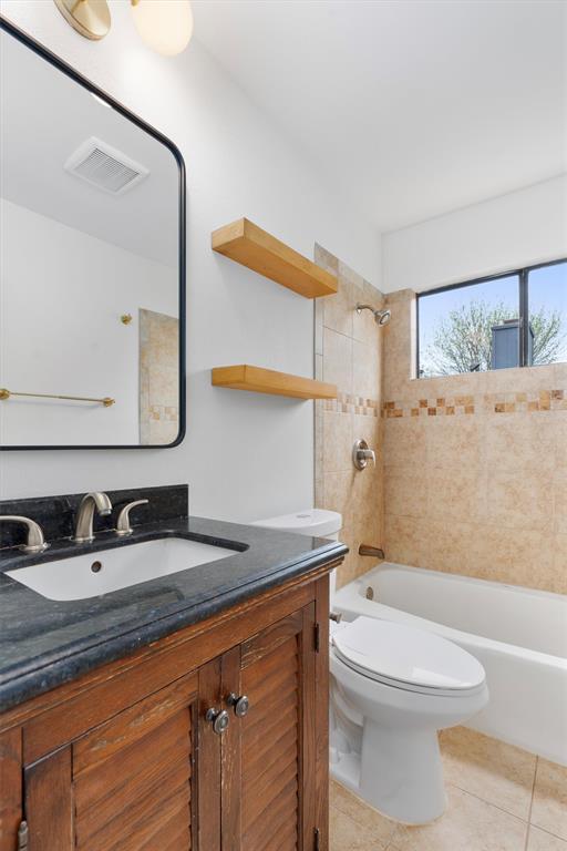 Building Photo - 2419 Ashley Way