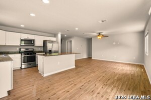 Building Photo - 10110 Relic Oaks