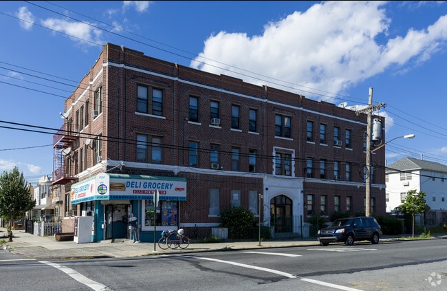 Primary Photo - 731 Hegeman Ave