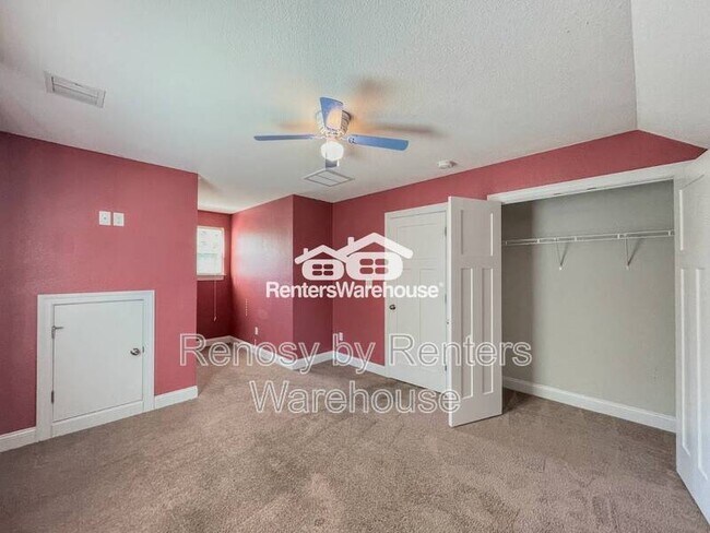 Building Photo - 105 Bedford Pl