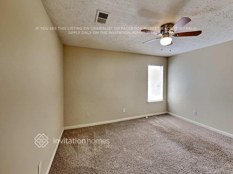Building Photo - 2978 Rapids Dr
