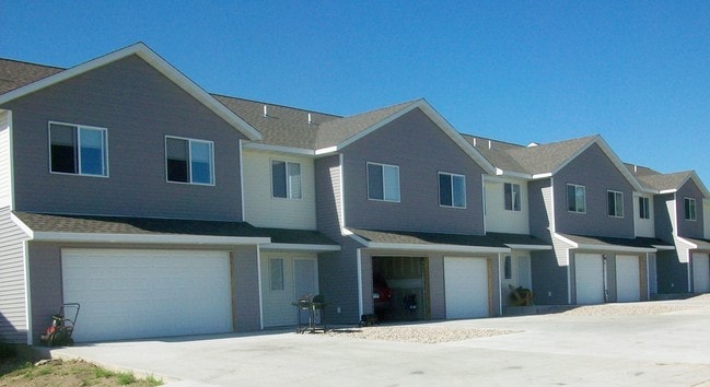 Building Photo - Bunker Lane Townhomes