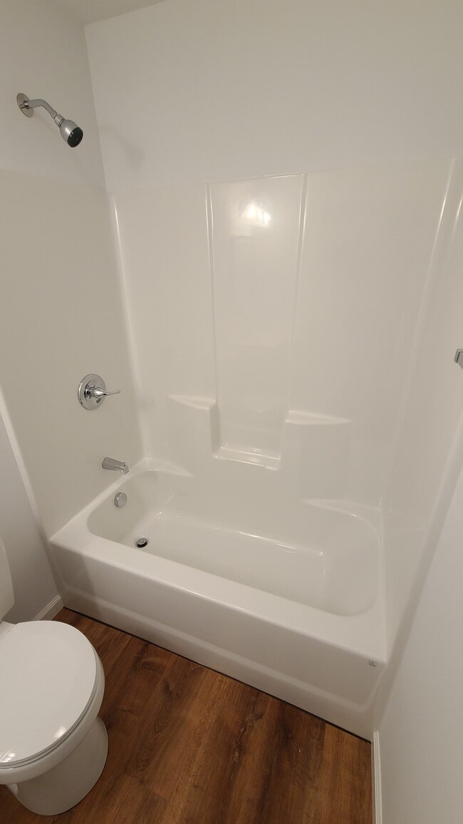 Building Photo - 410 S 2nd St