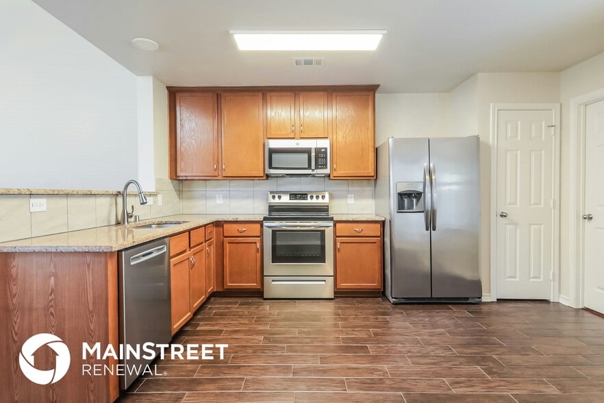 Building Photo - 8923 Redford Rd