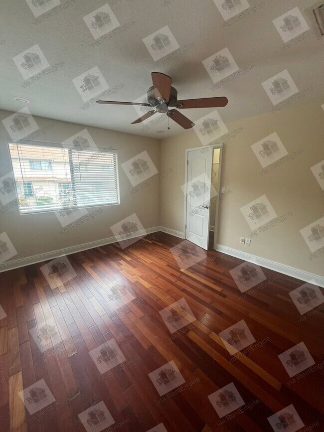 Building Photo - 4278 Brookside Dr
