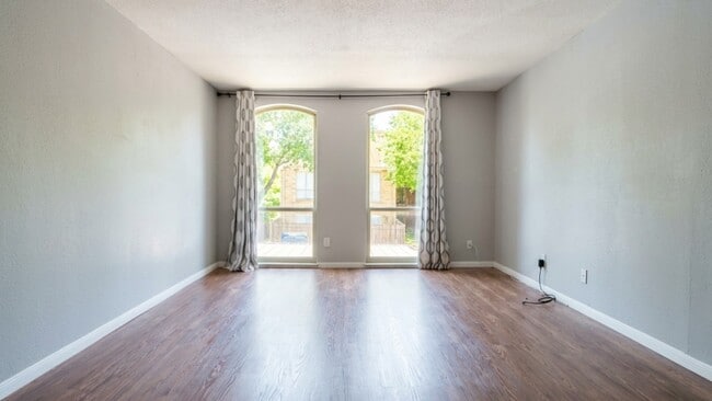 Building Photo - 4647 Wild Indigo St