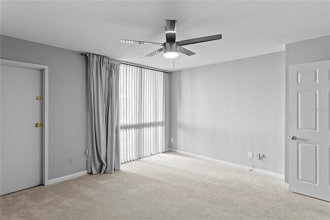 Building Photo - 3301 Bayshore Blvd