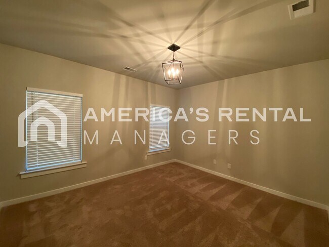 Building Photo - DEPOSIT PENDING! Home for Rent in Clanton, AL!!! COMING SOON! Deposit Pending!!