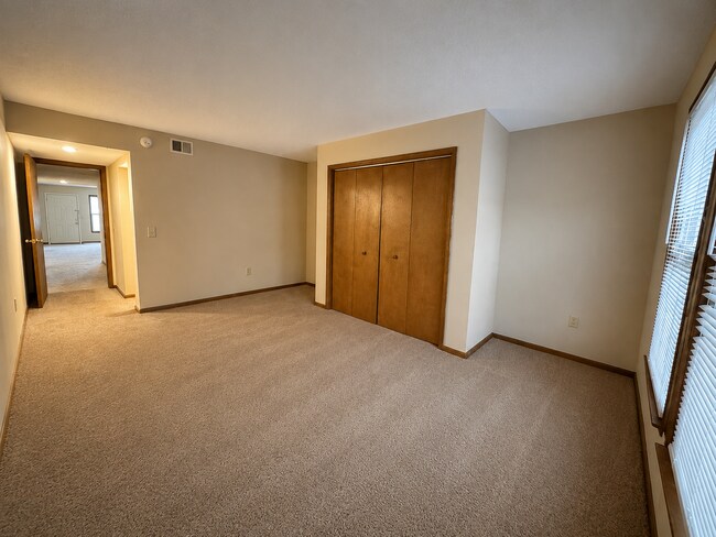 Building Photo - 429 Harper Ave
