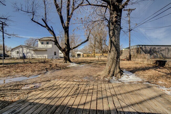 Building Photo - Updated 3 Bedroom 1 Bath Sapulpa!