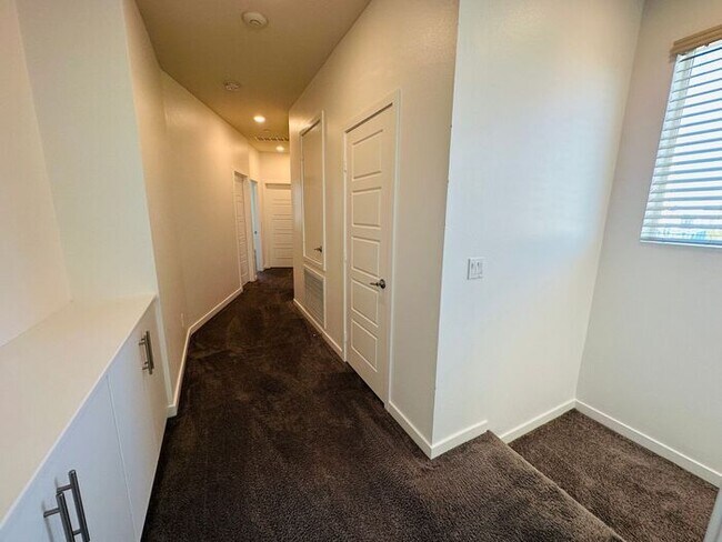 Building Photo - Modern Otay Ranch Home with Solar, Spacious Floor Plan & Community Amenities