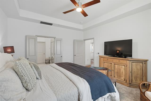 Building Photo - 1029 3rd St