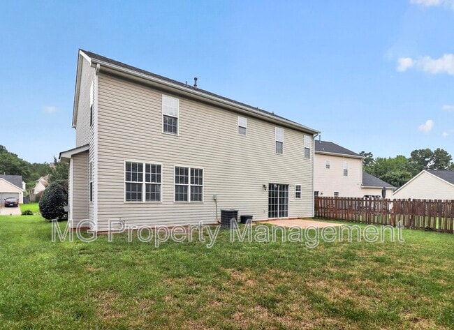 Building Photo - 16223 Circlegreen Dr