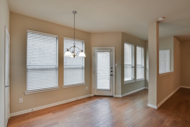 Building Photo - NICE 3 BEDROOM PATIO HOME LOCATED IN COTTONWOOD CREEK!
