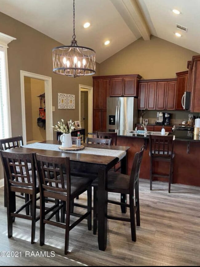 Building Photo - 416 Blackwater River Dr