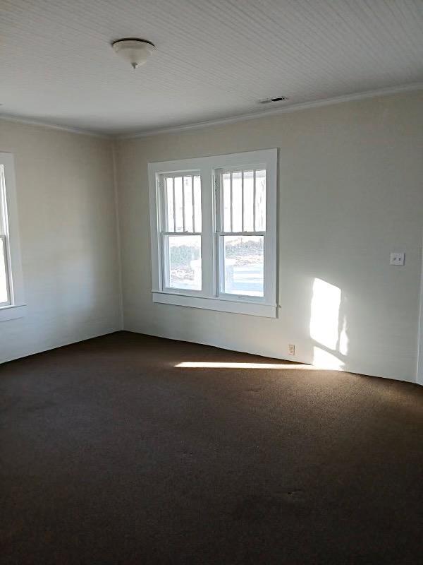 Building Photo - 512 E Main St