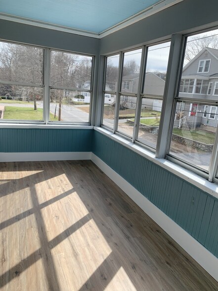 Porch - 14 Schley St