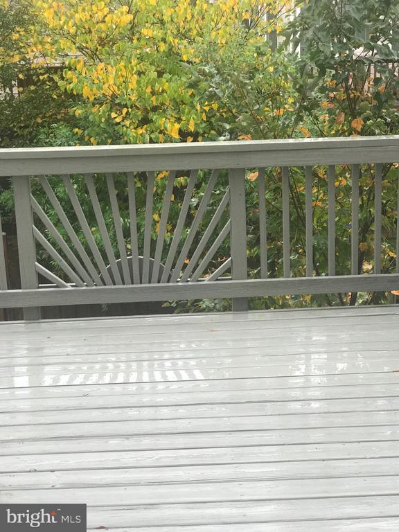 Building Photo - 4662 Deerwatch Dr