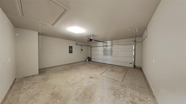 Building Photo - 4220 Colt Dr