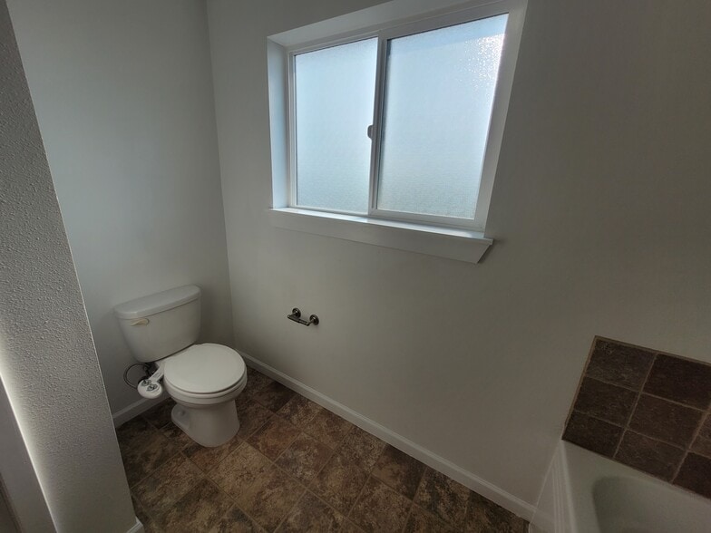 Building Photo - 2470 Herrington Way