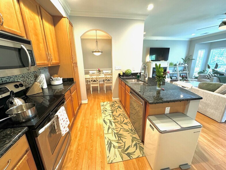 Building Photo - 2638 McKnight Crossing Ct