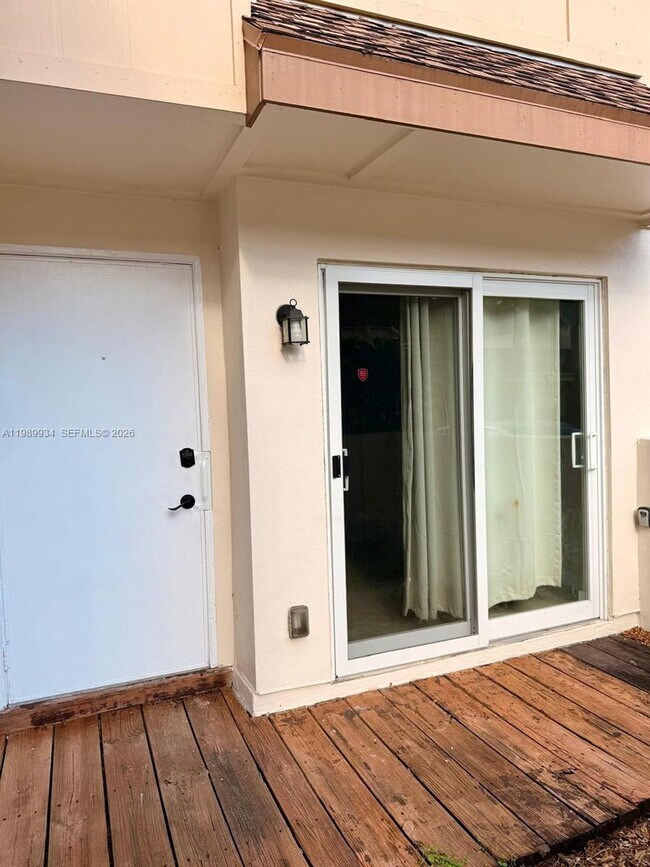 Building Photo - 833 NW 81st Terrace