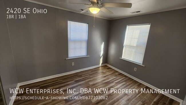 Building Photo - 2420 SE Ohio-