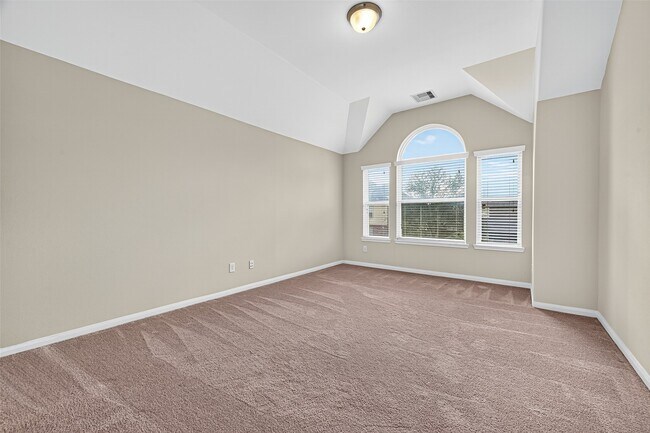 Building Photo - 11002 Kirker Ln