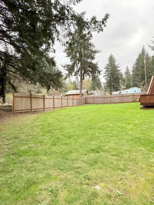 Building Photo - **** Application pending ****