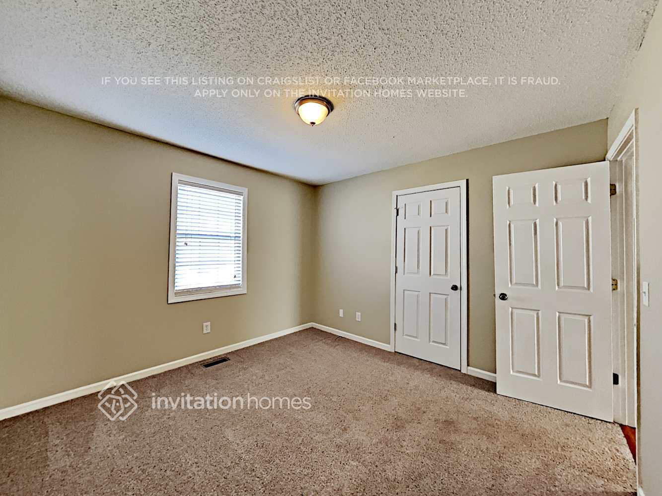 Building Photo - 25 Hedgerow Ct SE