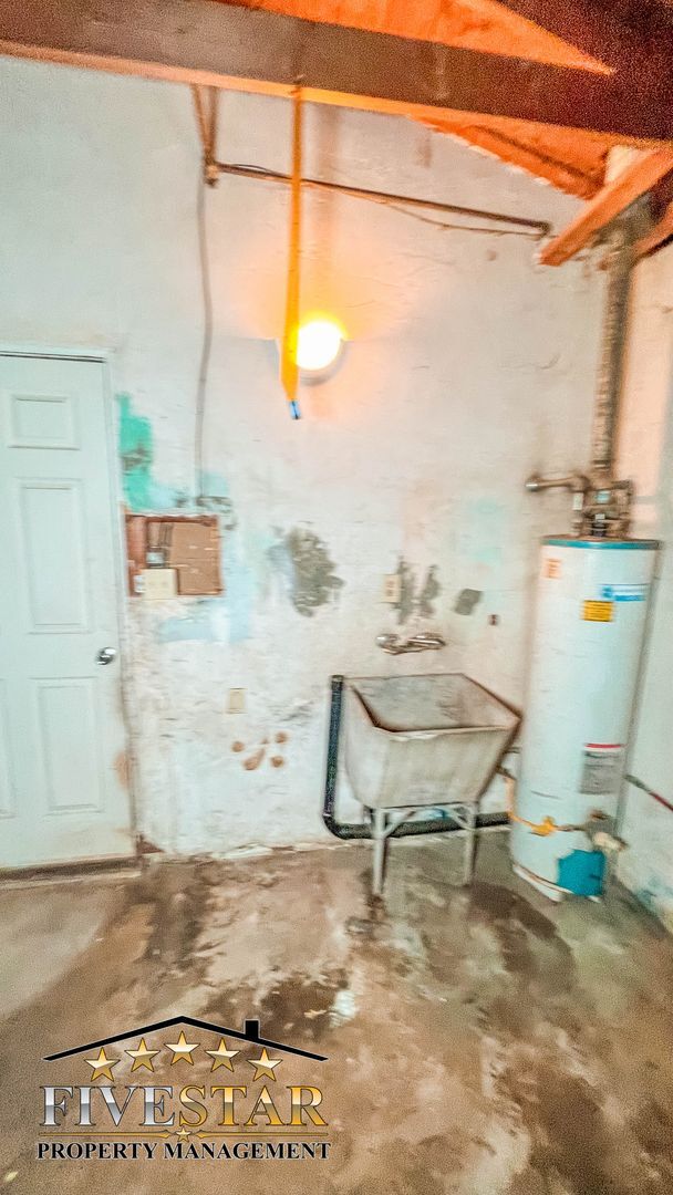 Building Photo - 4519 Gordon St