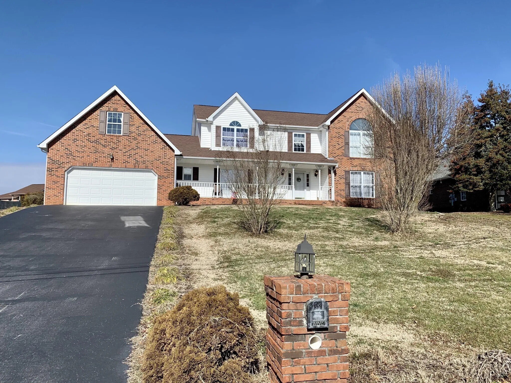 Building Photo - 124 Charlton Ct