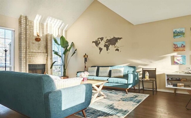 Building Photo - 3834 Carya Cir